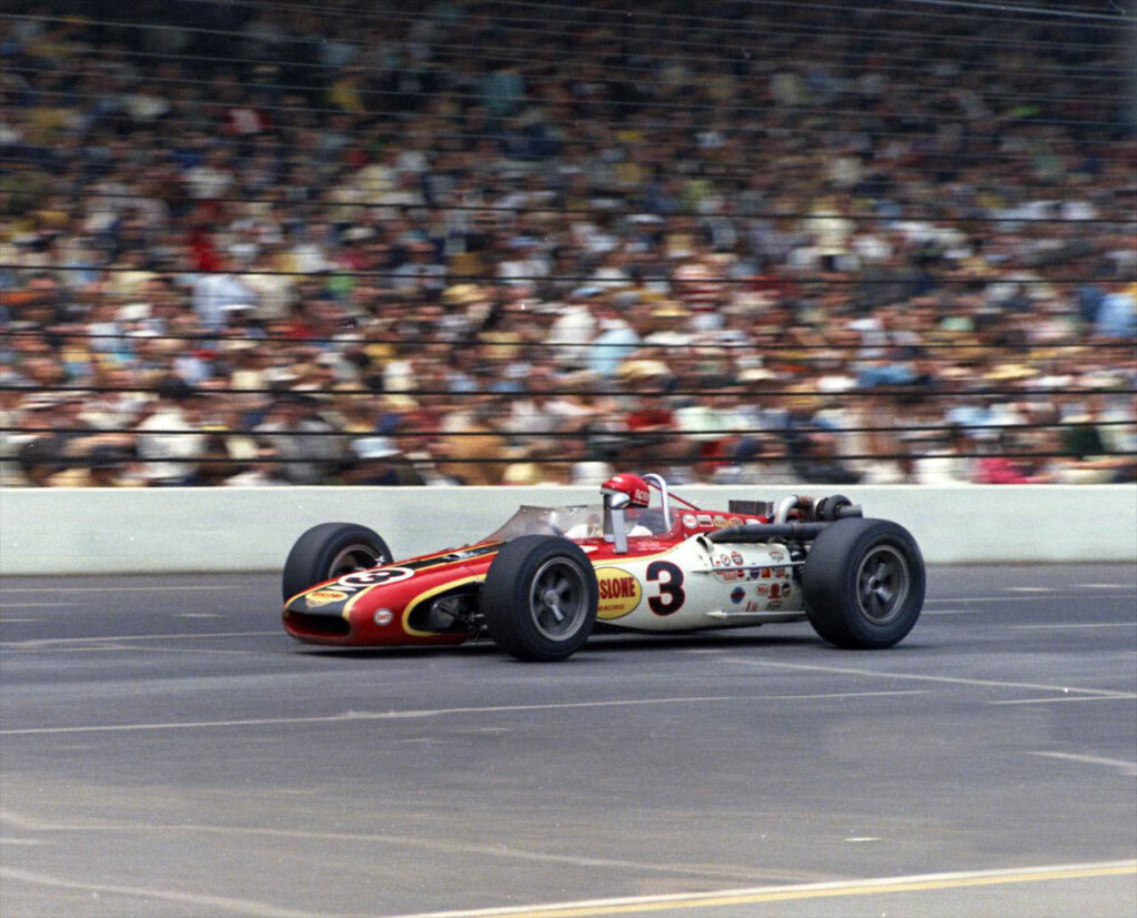 Unser vence primeira Indy 500 em 1968
